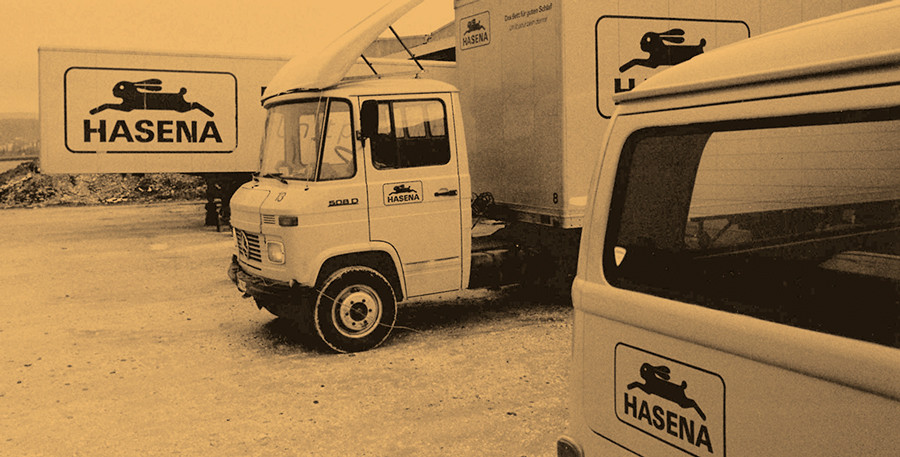 Die frühen Hasena-Lieferwagen, noch mit dem alten Logo.